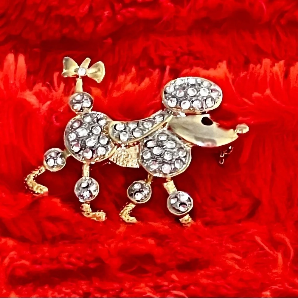 Elegant Gold Rhinestone Poodle Brooch - NWOT